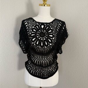 Chic y2k Black Crochet Tunic Top